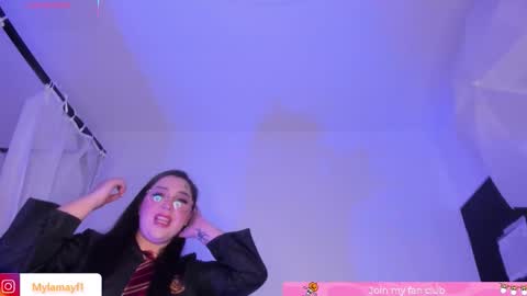 Myla  online show from 10/30/25, 11:33