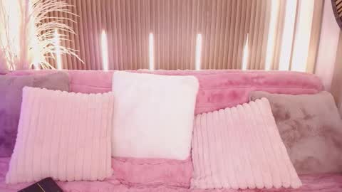 Myla  online show from 09/27/25, 04:17