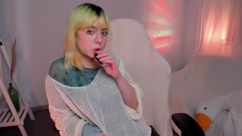 MylaFlores online show from 12/09/24, 02:45