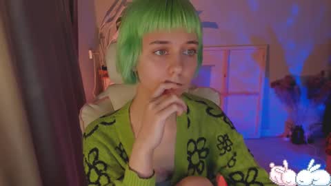 MylaFlores online show from 02/23/25, 04:39