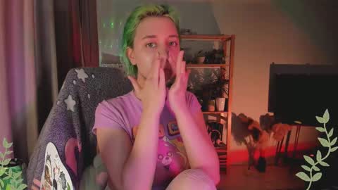 MylaFlores online show from 03/09/25, 02:07