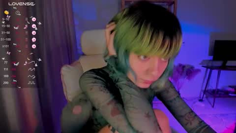 MylaFlores online show from 09/09/25, 02:11