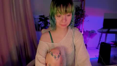 MylaFlores online show from 09/11/25, 05:07