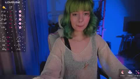 Snapshot of mylaweb chatting on 02/20/26, 11:27 MylaFlores online show from 02/20/26, 11:27