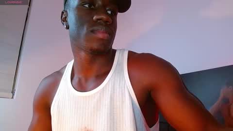 Mylo Wallace  online show from 02/11/25, 10:39