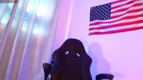 Mylo Wallace  online show from 10/29/25, 07:15