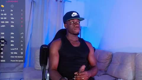 Mylo Wallace  online show from 02/11/26, 01:21