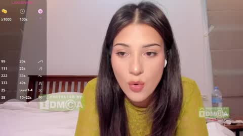 Snapshot of mymelisa chatting on 05/08/26, 02:33 hey its Mel online show from 05/08/26, 02:33