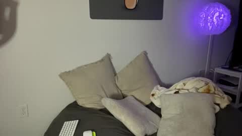 mynameisjeremy online show from 12/23/25, 08:12