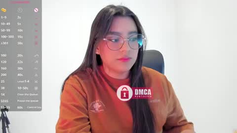 Snapshot of mypretty_isabella chatting on 05/24/26, 03:00 Bella online show from 05/24/26, 03:00