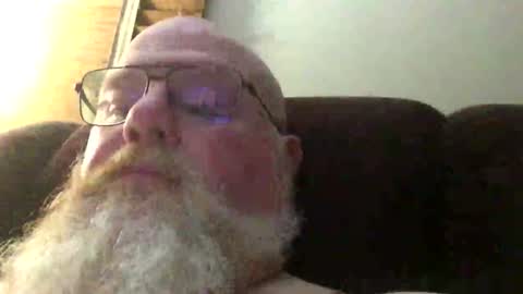 Snapshot of myqueen76myqueen76 chatting on 07/20/26, 01:09 myqueen76myqueen76 online show from 07/20/26, 01:09