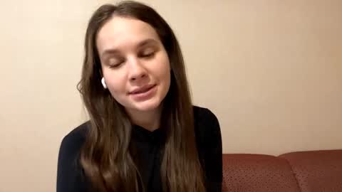 Luna online show from 11/01/25, 08:38