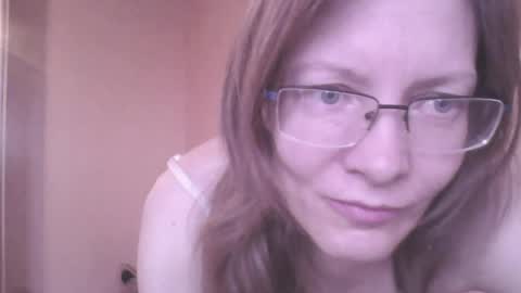 Snapshot of mysterious_blondy chatting on 05/31/26, 03:26 mysterious_blondy online show from 05/31/26, 03:26