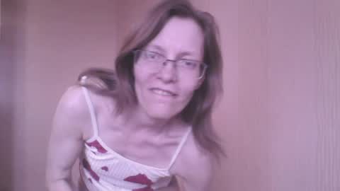 Snapshot of mysterious_blondy chatting on 06/08/26, 10:26 mysterious_blondy online show from 06/08/26, 10:26