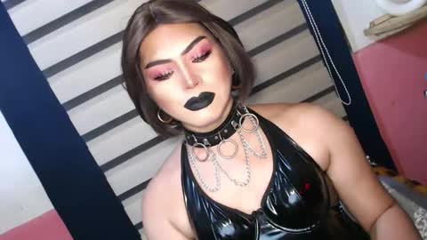 Snapshot of mysterious_diva chatting on 06/08/26, 01:28 SUPPORT GODDESS TRISHA AND DONT FORGET TO FOLLOW ME online show from 06/08/26, 01:28
