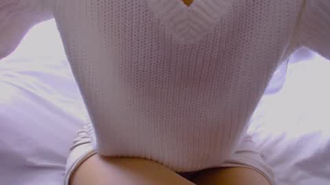 Snapshot of mysterious_sensual chatting on 02/15/25, 05:19 sensual Lina online show from 02/15/25, 05:19