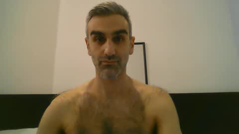 Snapshot of mystery2025 chatting on 01/12/25, 05:33 Mystery2025 online show from 01/12/25, 05:33