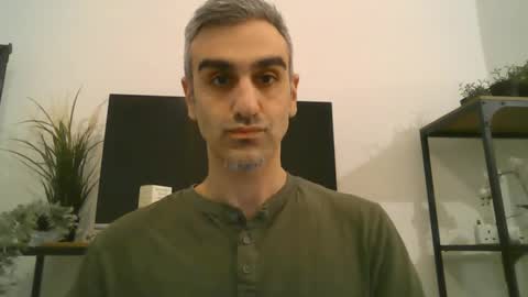 Snapshot of mystery2025 chatting on 01/14/25, 05:56 Mystery2025 online show from 01/14/25, 05:56