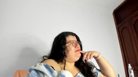 Snapshot of mystery_psique chatting on 04/30/26, 02:56 mystery_psique online show from 04/30/26, 02:56