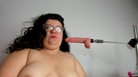 Snapshot of mystery_psique chatting on 05/19/26, 03:18 mystery_psique online show from 05/19/26, 03:18