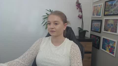 Erica online show from 09/24/25, 07:12