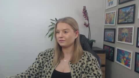 Erica online show from 12/16/25, 10:31