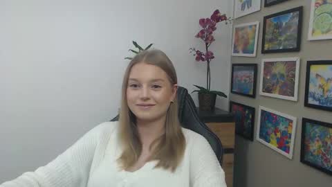 Erica online show from 03/03/26, 01:50