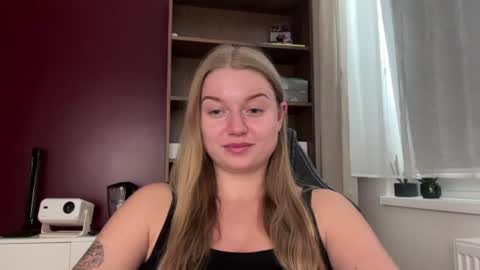 Snapshot of mysteryericax chatting on 07/21/26, 01:13 Erica online show from 07/21/26, 01:13
