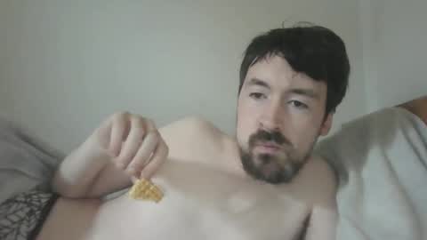 Snapshot of mysteryguy1990 chatting on 09/13/25, 11:32 mysteryguy1990 online show from 09/13/25, 11:32