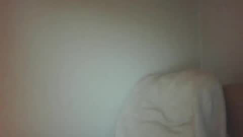 Snapshot of mysteryguy1990 chatting on 06/06/26, 11:37 mysteryguy1990 online show from 06/06/26, 11:37