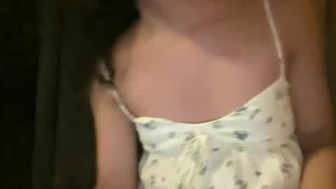 UR GIRL NEXTDOOR online show from 01/09/26, 08:39