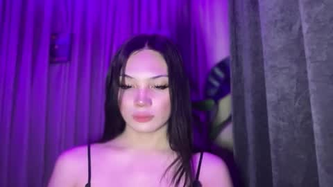 UR GIRL NEXTDOOR online show from 03/08/26, 07:45