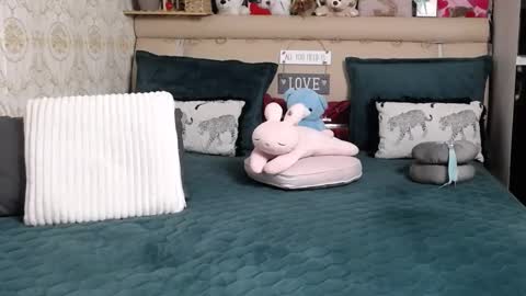 Snapshot of mysteryroom chatting on 03/13/26, 10:16 Shine online show from 03/13/26, 10:16