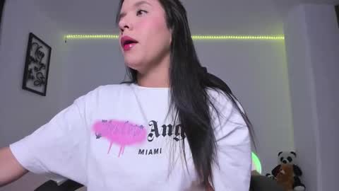 Elena online show from 09/20/25, 10:22