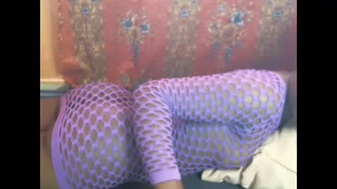 mystic_linna online show from 11/25/25, 07:30