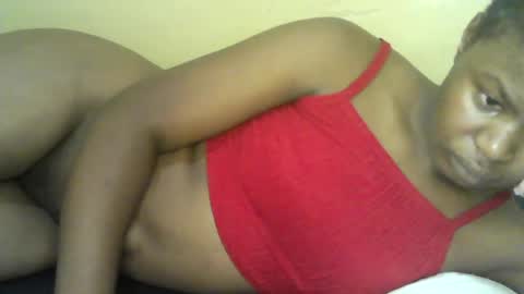 Snapshot of mystic_linna chatting on 06/19/26, 03:00 mystic_linna online show from 06/19/26, 03:00