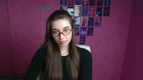 Snapshot of mysticamelia chatting on 03/09/26, 12:20 Amelia online show from 03/09/26, 12:20