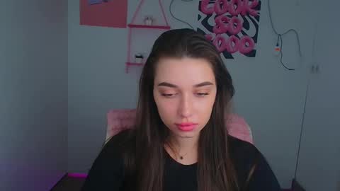 Amelia online show from 04/19/26, 11:09