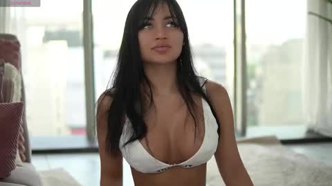 Snapshot of mysticlayla chatting on 06/04/26, 03:45 mysticlayla online show from 06/04/26, 03:45