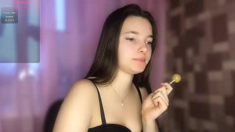 Snapshot of mysticrose_ chatting on 03/05/26, 03:24 Leya online show from 03/05/26, 03:24