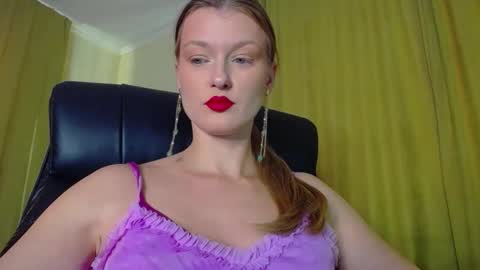 mysticvenus_ online show from 11/13/25, 01:21