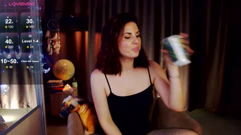 Angeline online show from 03/29/26, 07:36