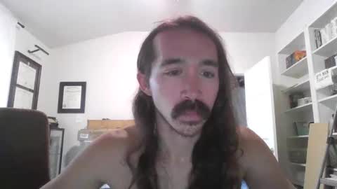 Snapshot of mythrowawayatx chatting on 01/12/25, 04:29 mythrowawayatx online show from 01/12/25, 04:29