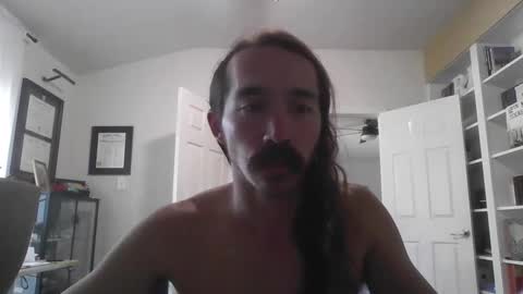 Snapshot of mythrowawayatx chatting on 02/02/25, 05:04 mythrowawayatx online show from 02/02/25, 05:04
