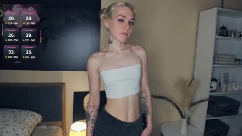 Olivia or just olive online show from 10/16/25, 07:26