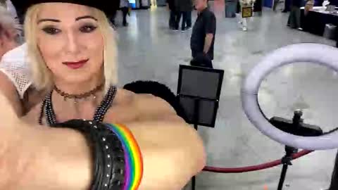 Snapshot of mzjadenyxxx chatting on 10/26/25, 07:42 Jade Nyxxx online show from 10/26/25, 07:42