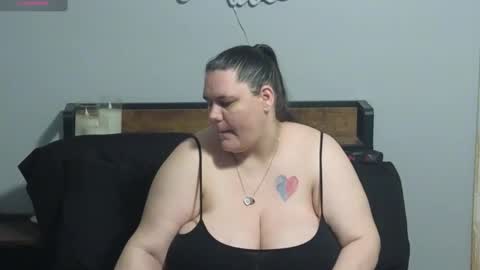Snapshot of mzjuicybootay2169 chatting on 05/09/26, 10:31 Mzjuicybootay online show from 05/09/26, 10:31