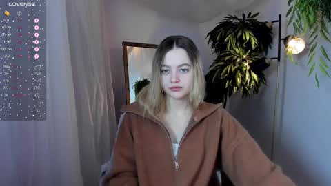 Snapshot of n0_nude chatting on 02/13/25, 03:39 Eva online show from 02/13/25, 03:39