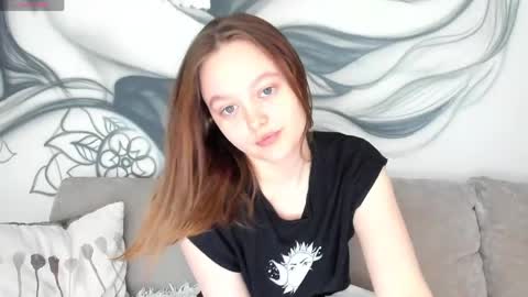 Snapshot of n0_nude chatting on 05/13/26, 03:59 Eva online show from 05/13/26, 03:59