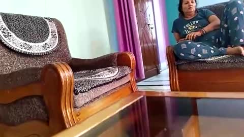 n298033 online show from 09/30/25, 02:38